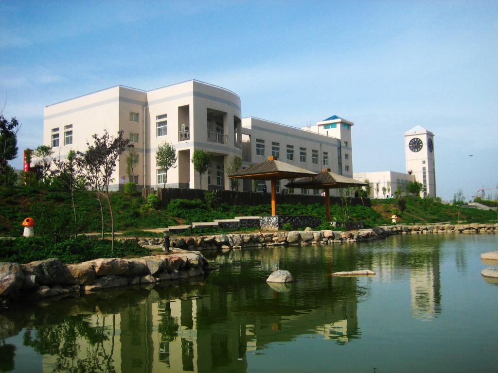 临潼图书馆外景